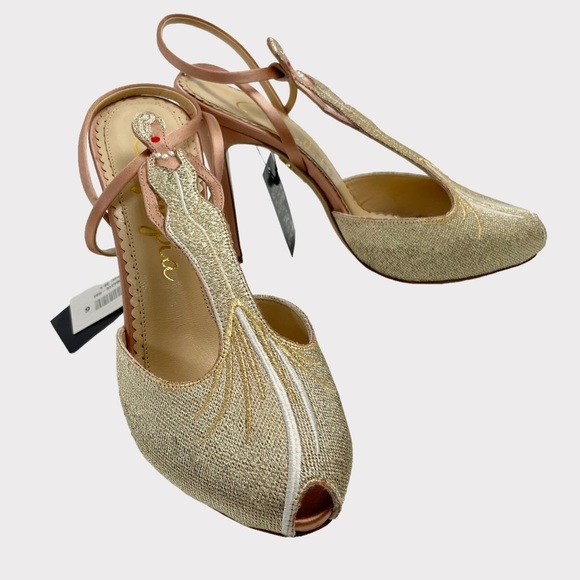 Charlotte Olympia Mae‎ West Metallic Gold Heels - Picture 5 of 10